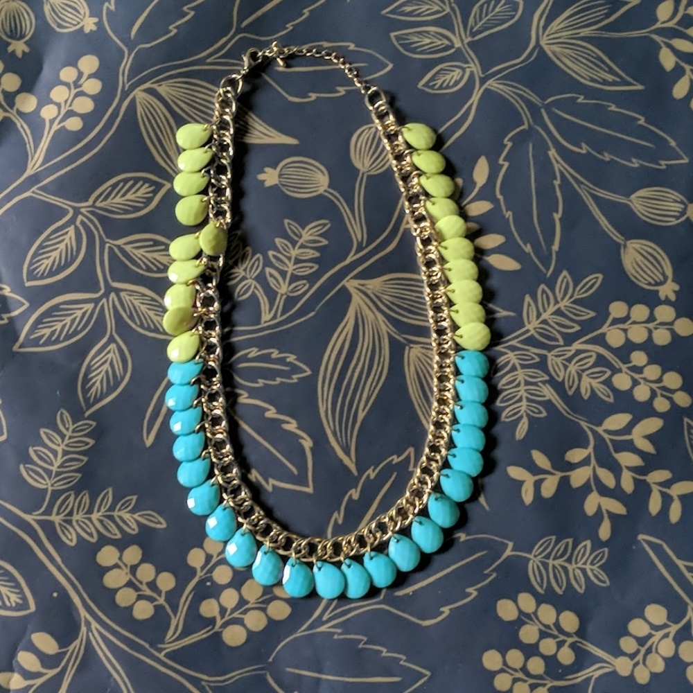 Nwot teardrop statement green and blue necklace